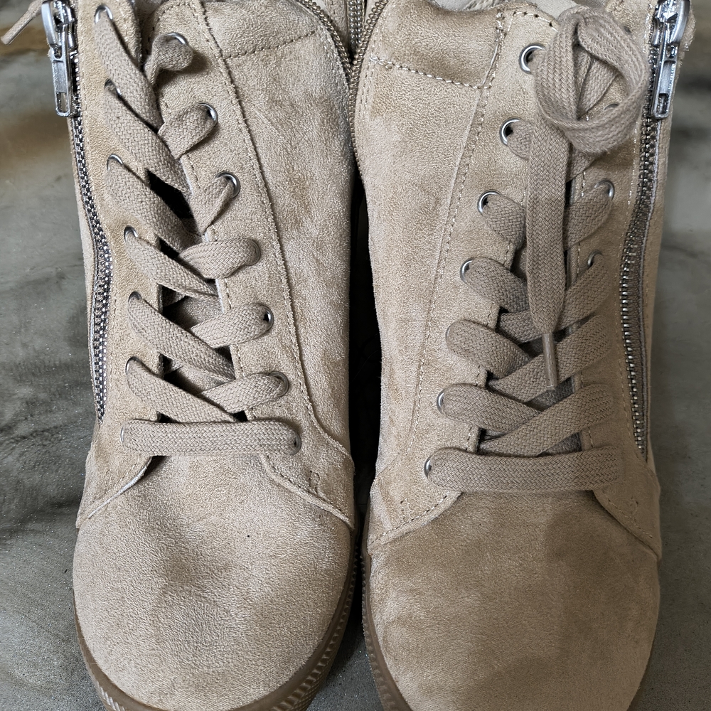 Stylish Tan Suede Wedge Women's Ankle Boots